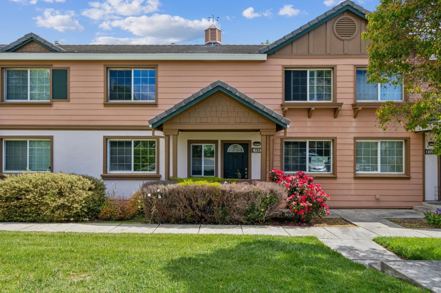 704 Daniels Ave