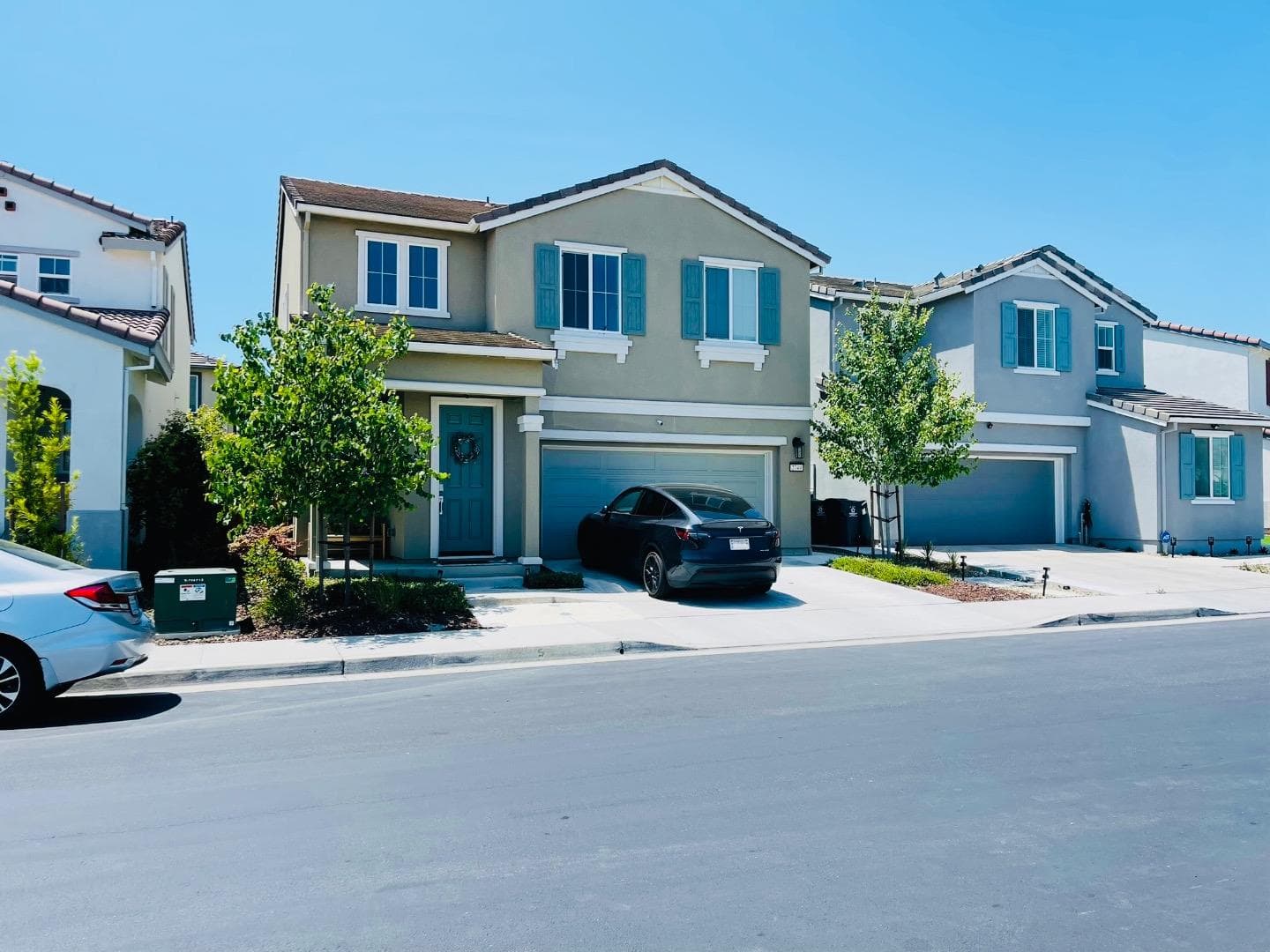 2749 Ambrosia Way