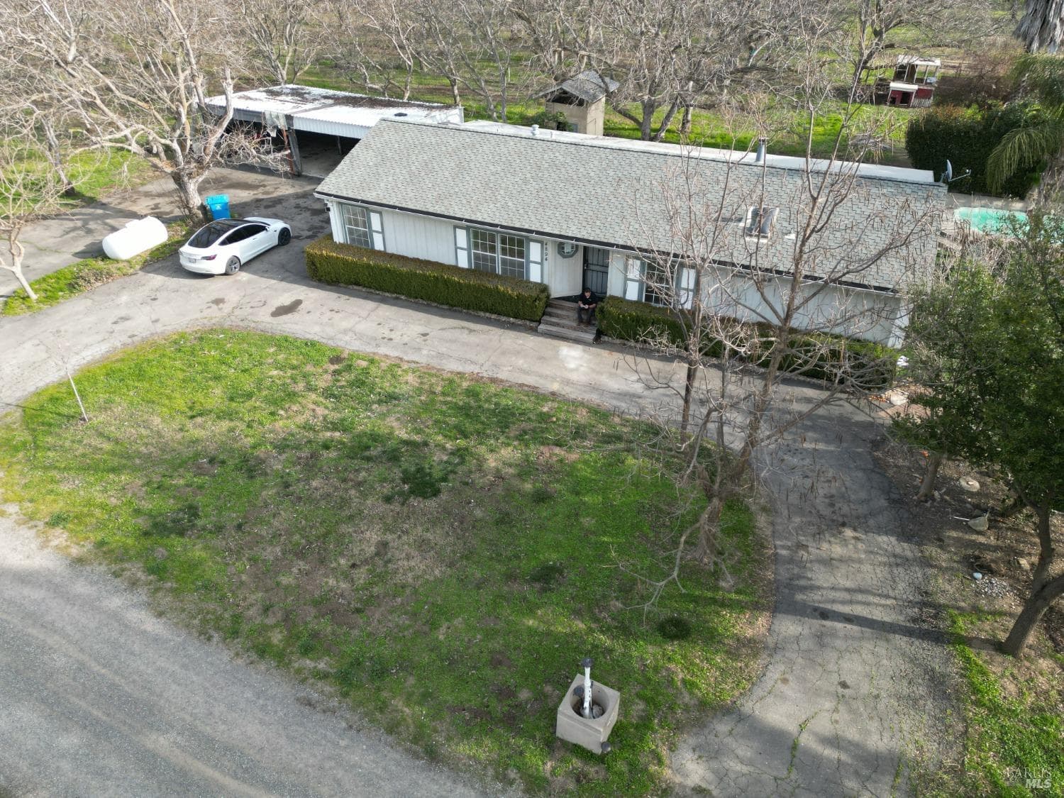 4894 Wolfskill Rd