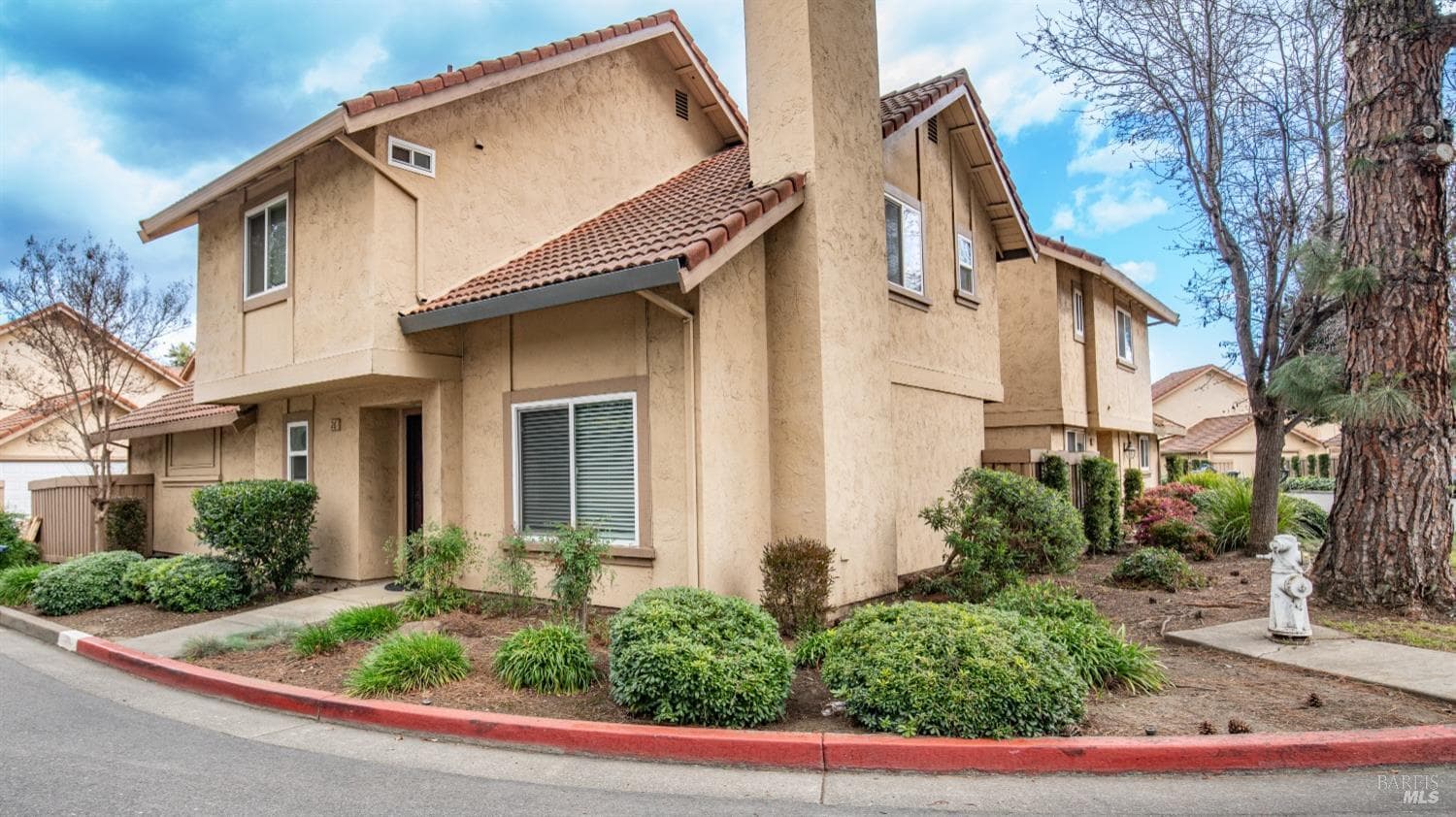 26 Del Prado Cir