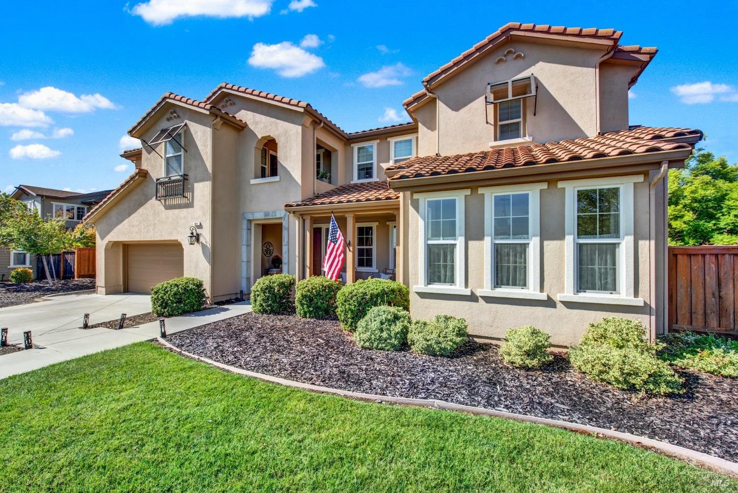 830 Elderberry Loop