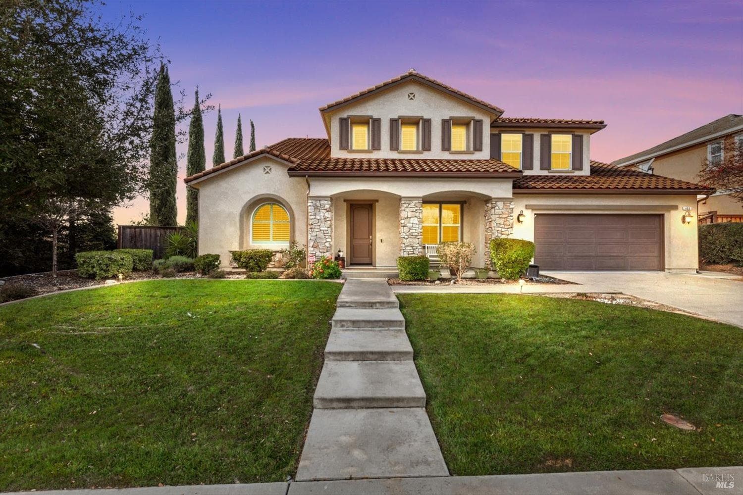 455 Peacock Way