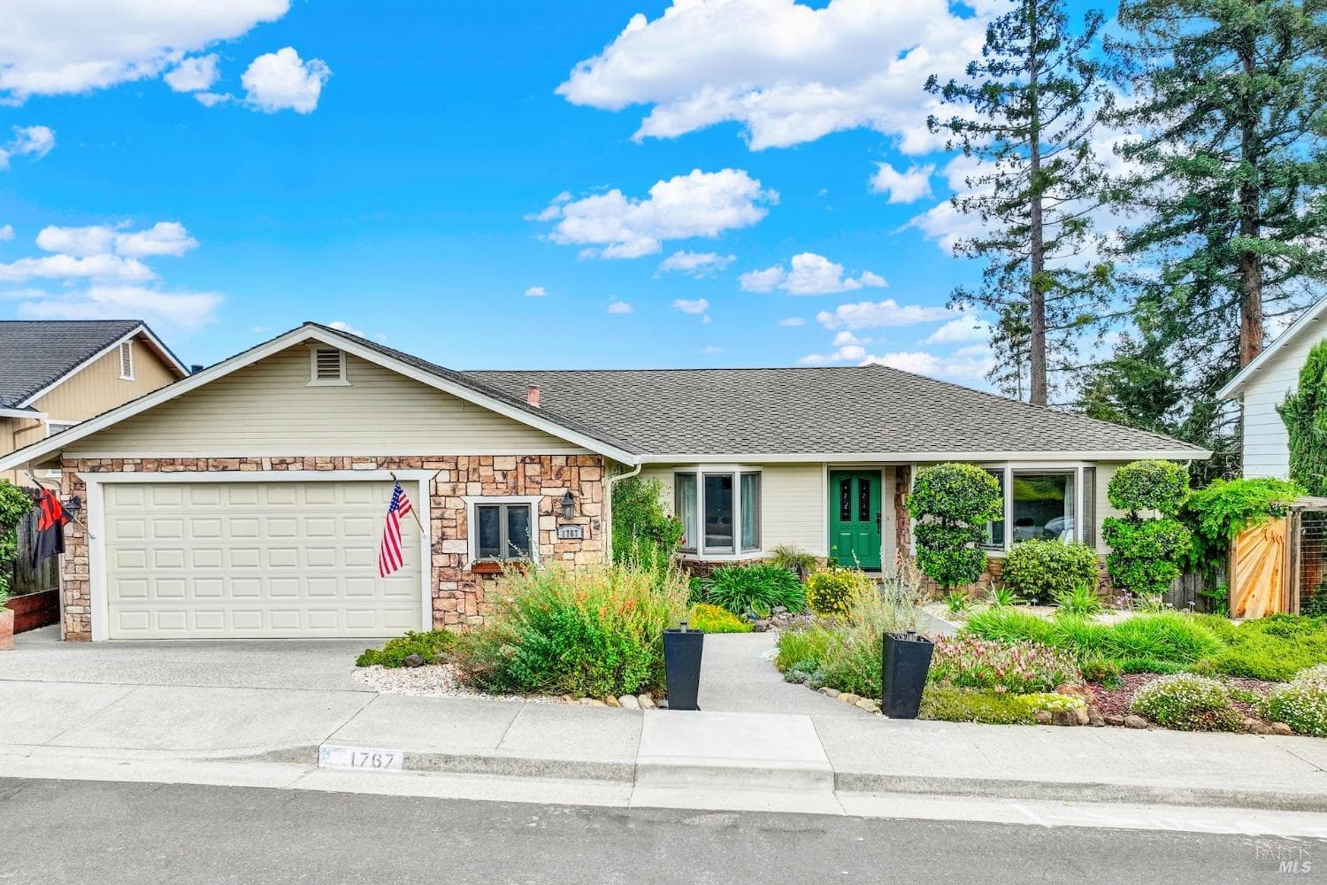 1767 Kolob Dr