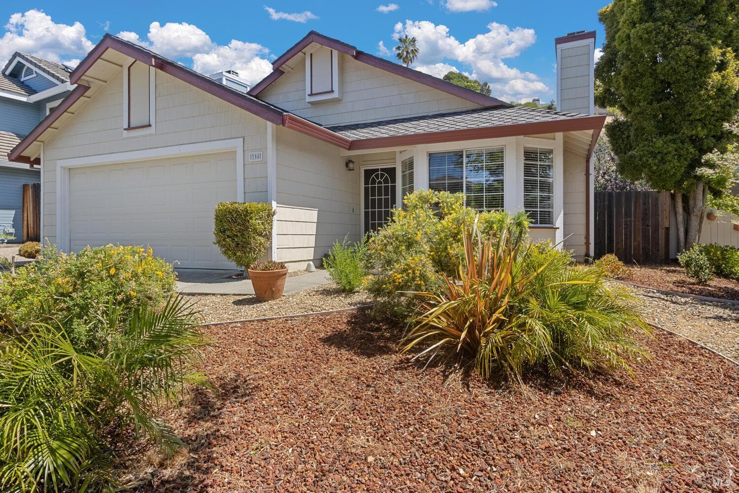 358 Paddlewheel Dr
