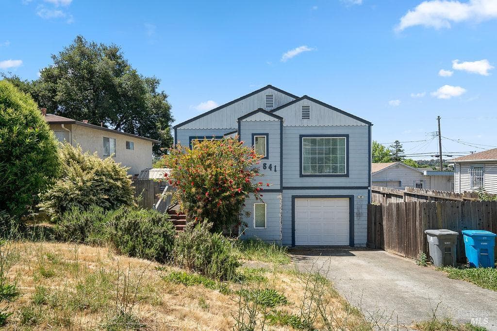 841 Benicia Rd